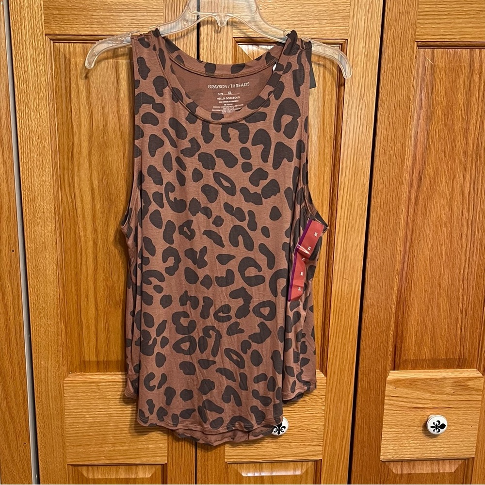 Grayson threads animal print tank top.Size XL.Brown background with gray…